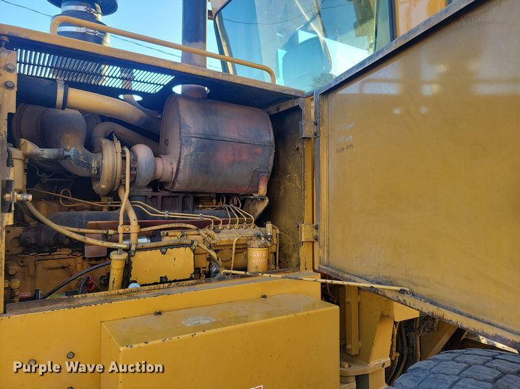 image for item DL7847 1995 Caterpillar 140H VHP motor grader
