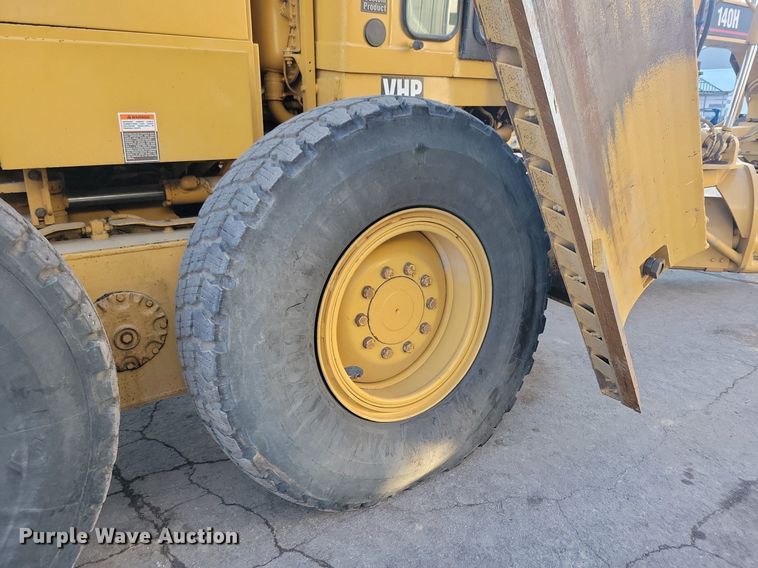 image for item DL7847 1995 Caterpillar 140H VHP motor grader