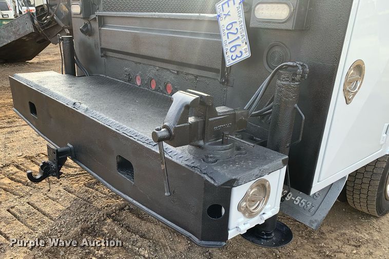 image for item DM7734 2018 Ford  F450 Super Duty XL Crew Cab utility / service truck