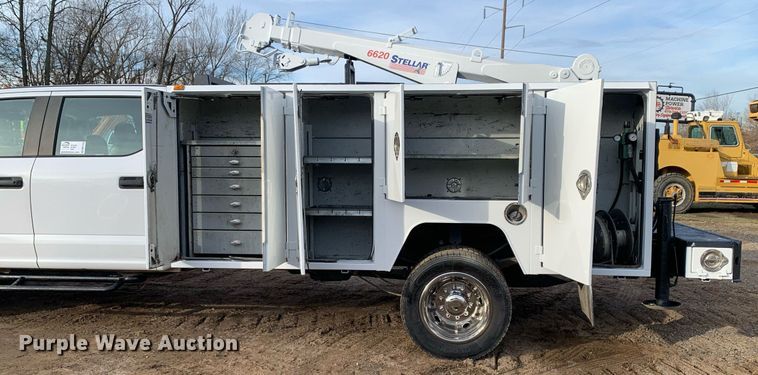 image for item DM7734 2018 Ford  F450 Super Duty XL Crew Cab utility / service truck