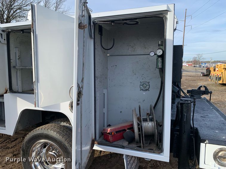 image for item DM7734 2018 Ford  F450 Super Duty XL Crew Cab utility / service truck