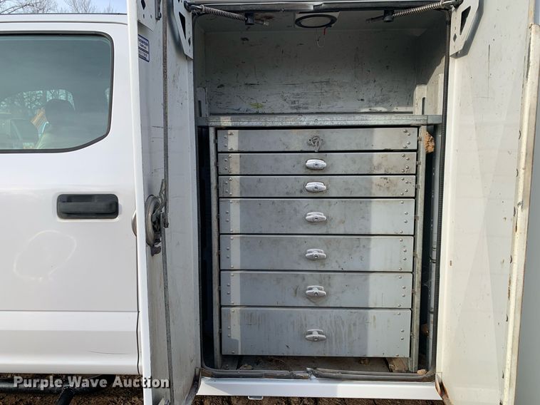 image for item DM7734 2018 Ford  F450 Super Duty XL Crew Cab utility / service truck