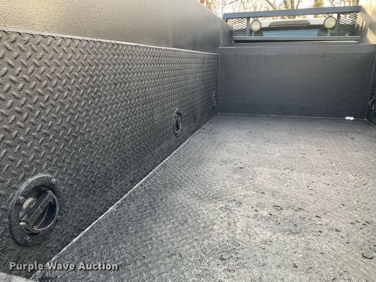 image for item DM7734 2018 Ford  F450 Super Duty XL Crew Cab utility / service truck