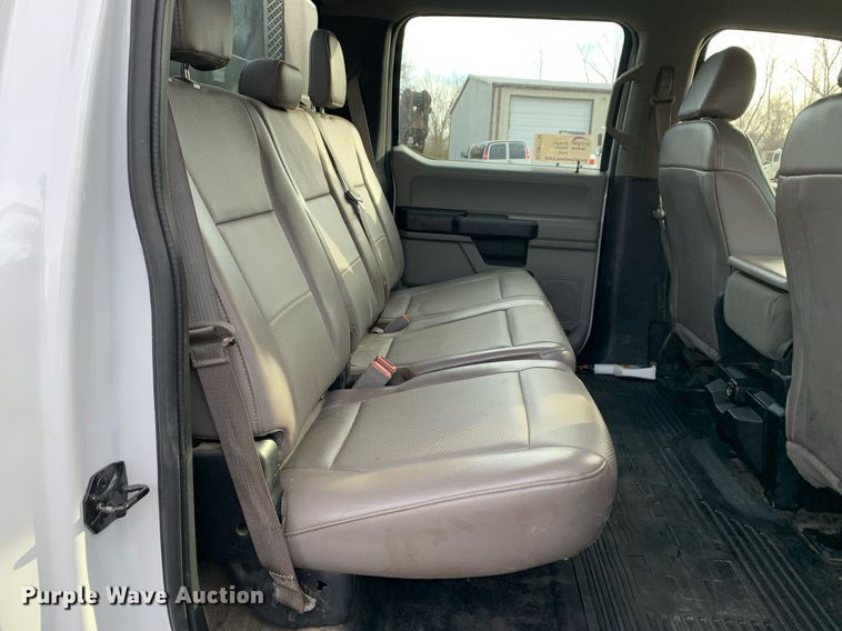 image for item DM7734 2018 Ford  F450 Super Duty XL Crew Cab utility / service truck