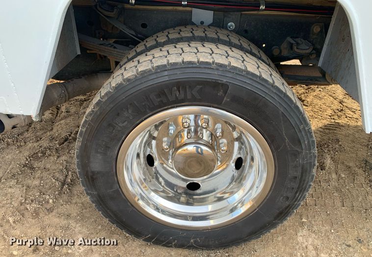 image for item DM7734 2018 Ford  F450 Super Duty XL Crew Cab utility / service truck