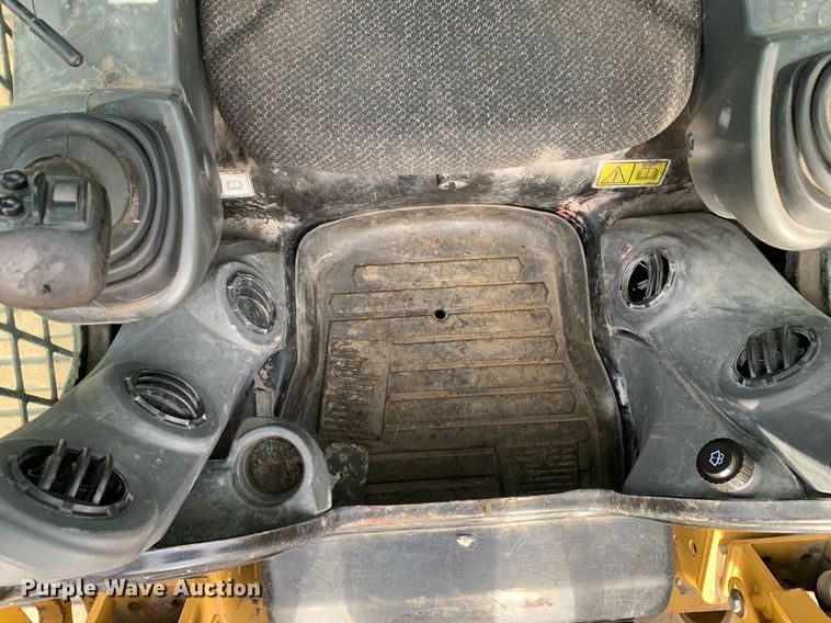 image for item DM7737 2019 Caterpillar 299D2 tracked skid steer loader