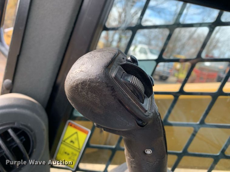 image for item DM7737 2019 Caterpillar 299D2 tracked skid steer loader