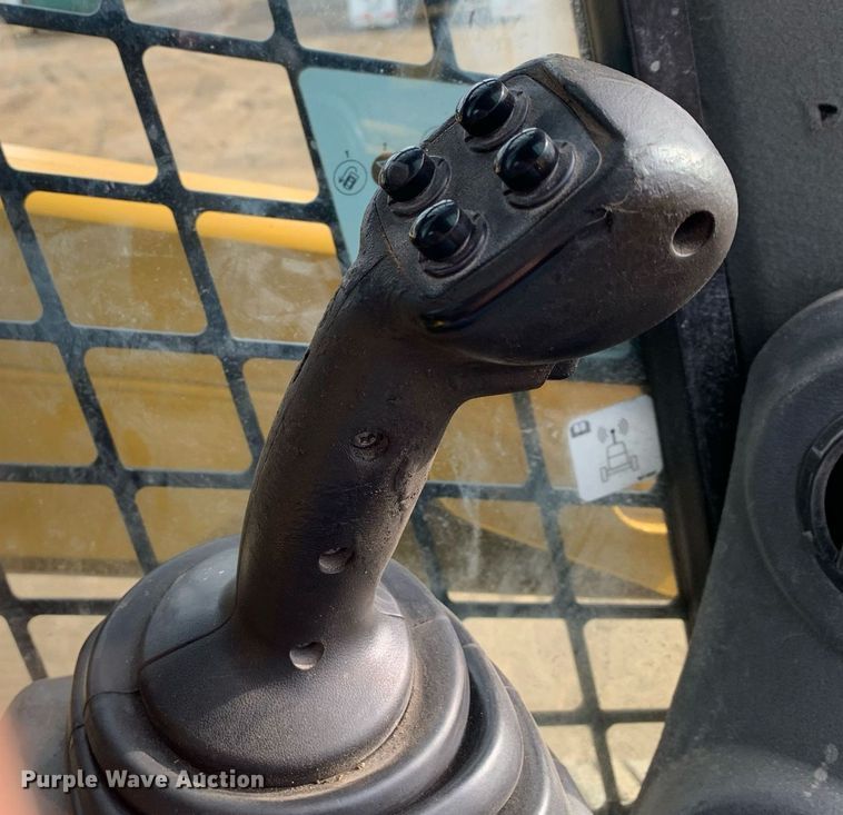 image for item DM7737 2019 Caterpillar 299D2 tracked skid steer loader