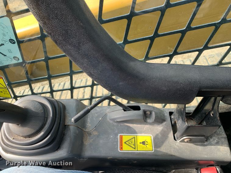 image for item DM7737 2019 Caterpillar 299D2 tracked skid steer loader