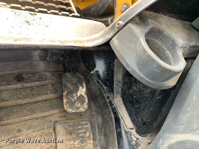 image for item DM7737 2019 Caterpillar 299D2 tracked skid steer loader