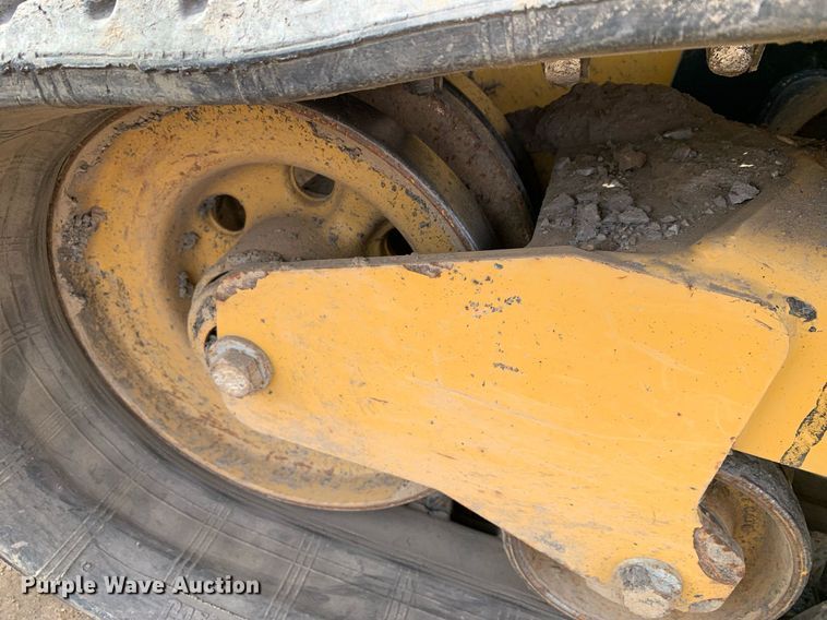 image for item DM7737 2019 Caterpillar 299D2 tracked skid steer loader