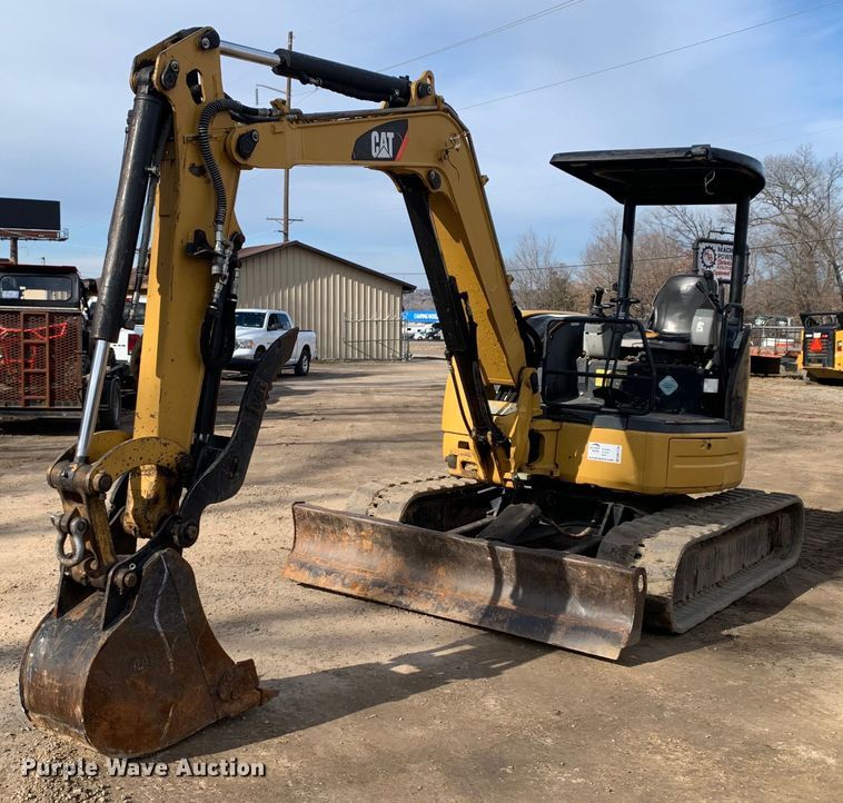 image for item DM7738 2010 Caterpillar 304C CR mini excavator