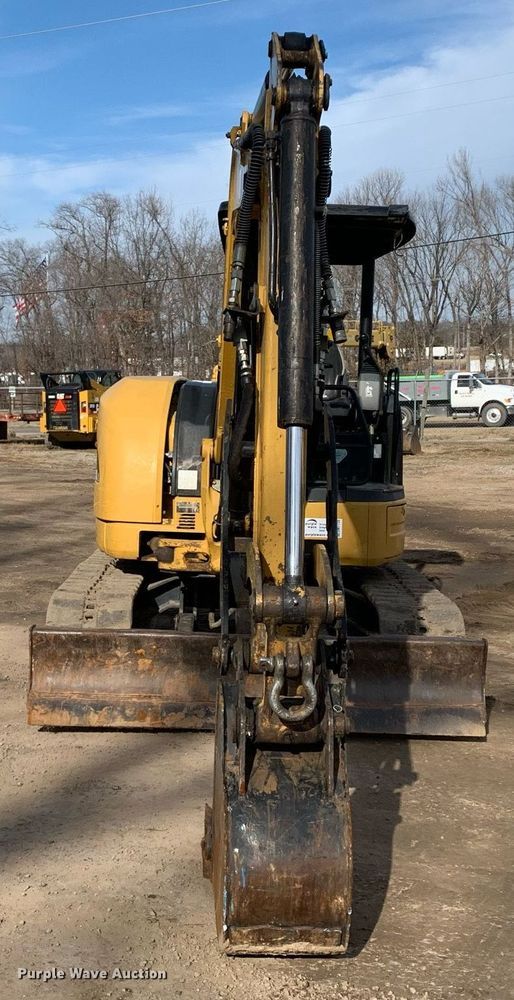 image for item DM7738 2010 Caterpillar 304C CR mini excavator