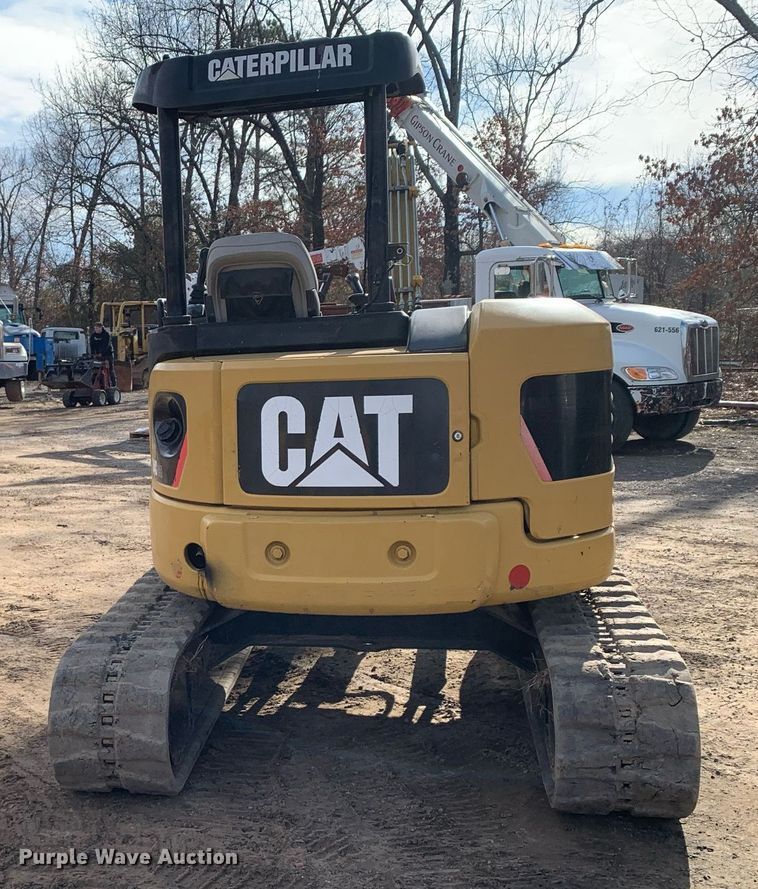 image for item DM7738 2010 Caterpillar 304C CR mini excavator