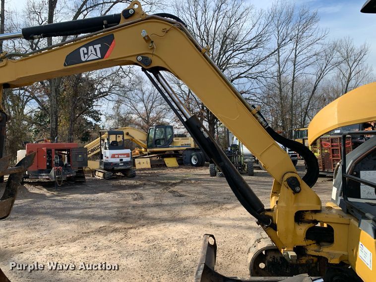 image for item DM7738 2010 Caterpillar 304C CR mini excavator