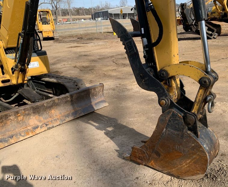 image for item DM7738 2010 Caterpillar 304C CR mini excavator