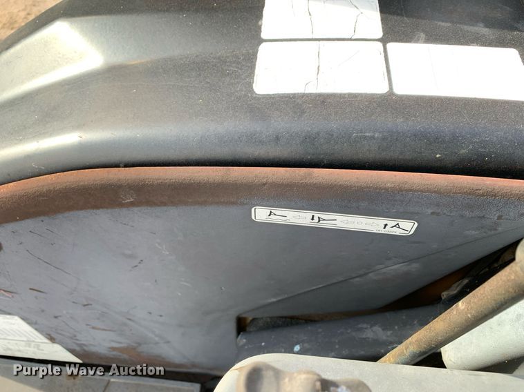 image for item DM7738 2010 Caterpillar 304C CR mini excavator