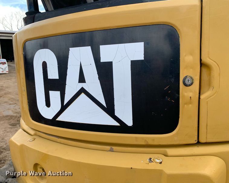 image for item DM7738 2010 Caterpillar 304C CR mini excavator