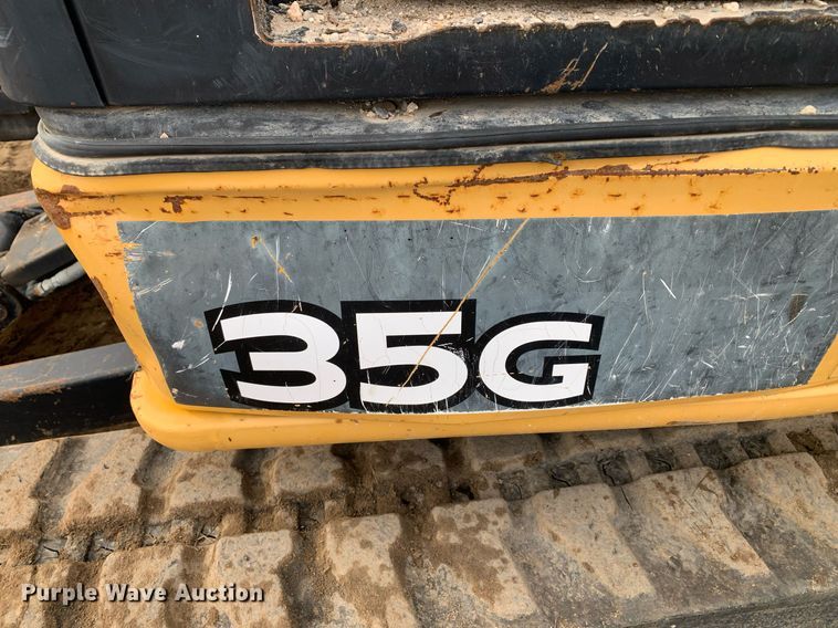image for item DM7739 2015 John Deere 35G mini excavator