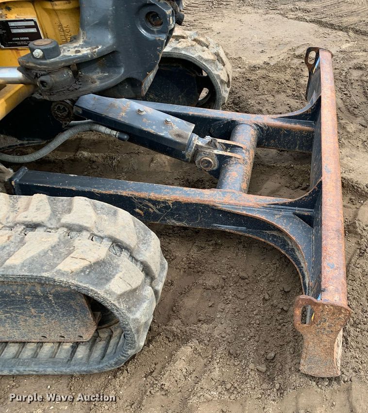 image for item DM7739 2015 John Deere 35G mini excavator