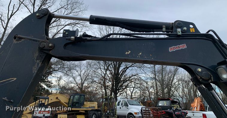 image for item DM7739 2015 John Deere 35G mini excavator