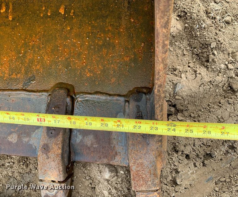 image for item DM7739 2015 John Deere 35G mini excavator