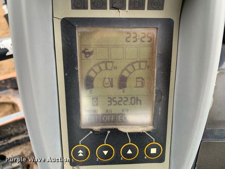 image for item DM7739 2015 John Deere 35G mini excavator