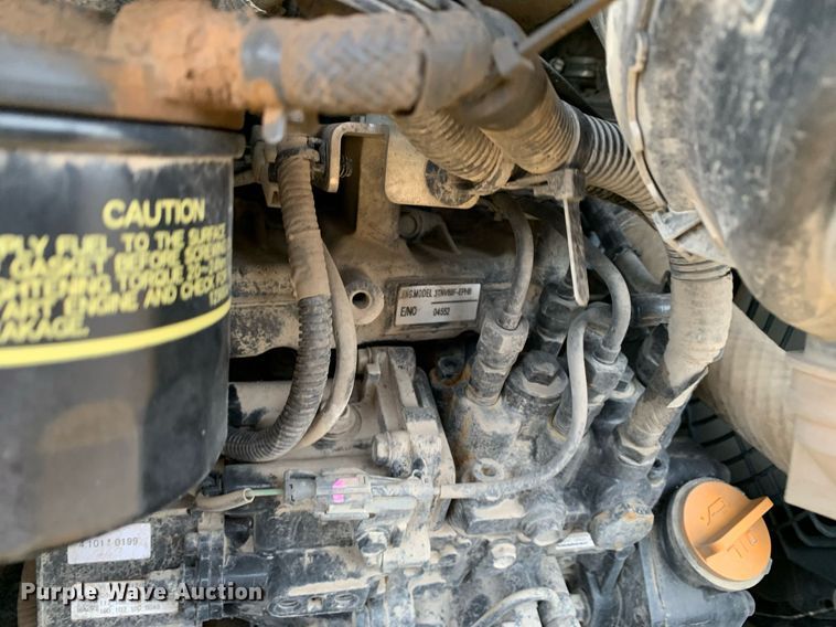 image for item DM7739 2015 John Deere 35G mini excavator