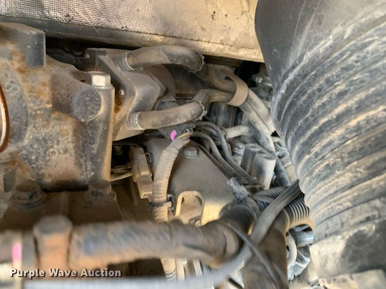 image for item DM7739 2015 John Deere 35G mini excavator