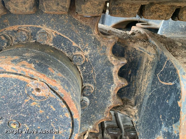 image for item DM7739 2015 John Deere 35G mini excavator