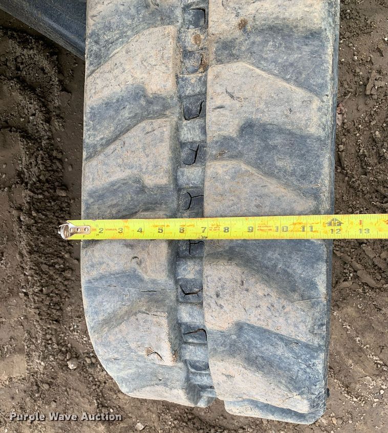 image for item DM7739 2015 John Deere 35G mini excavator