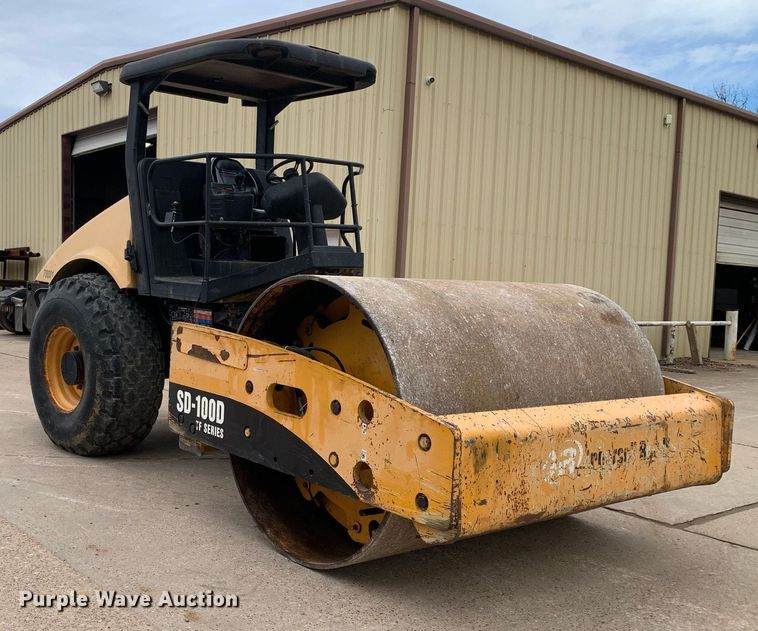 image for item DM7742 2005 Ingersoll Rand  SD100D single drum vibratory roller