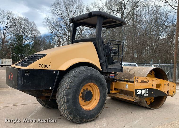 image for item DM7742 2005 Ingersoll Rand  SD100D single drum vibratory roller