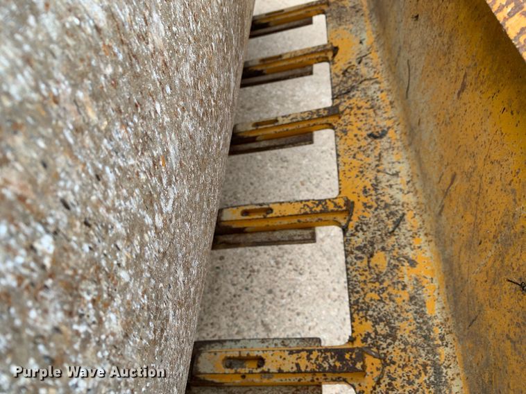 image for item DM7742 2005 Ingersoll Rand  SD100D single drum vibratory roller