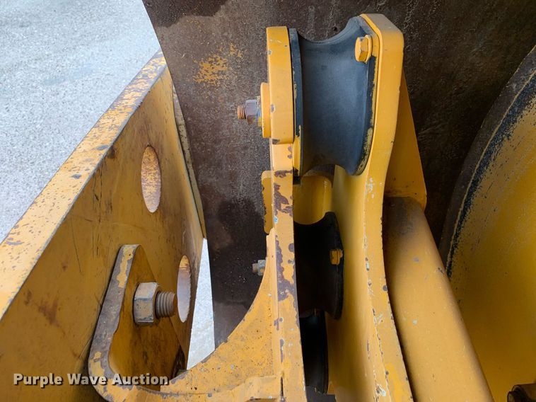 image for item DM7742 2005 Ingersoll Rand  SD100D single drum vibratory roller