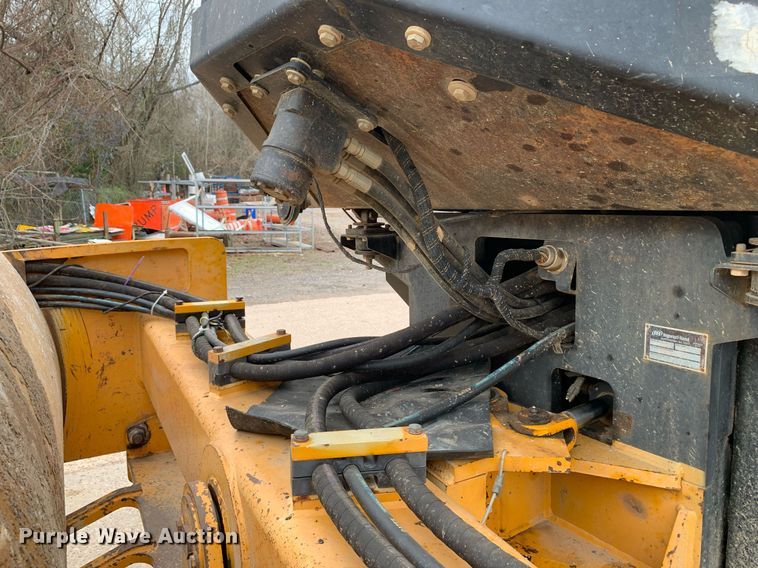 image for item DM7742 2005 Ingersoll Rand  SD100D single drum vibratory roller