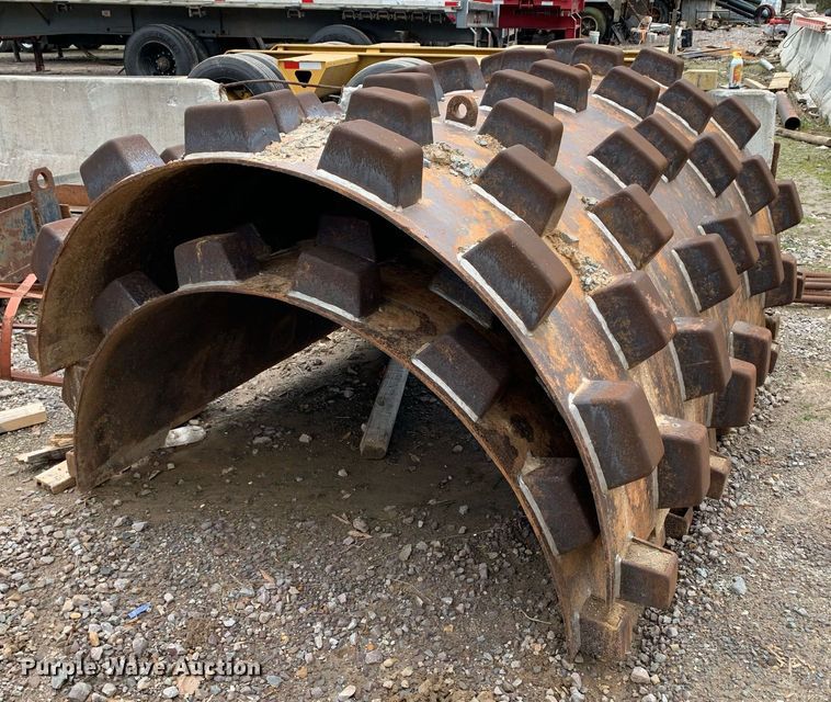 image for item DM7742 2005 Ingersoll Rand  SD100D single drum vibratory roller