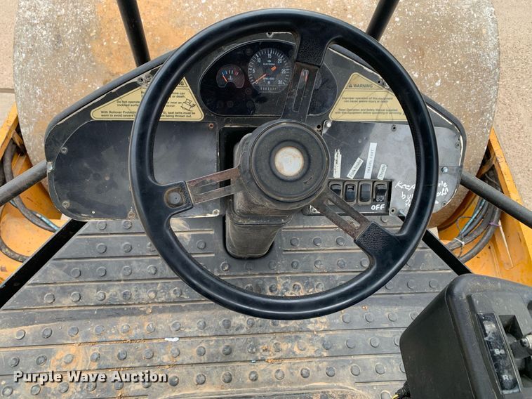 image for item DM7742 2005 Ingersoll Rand  SD100D single drum vibratory roller