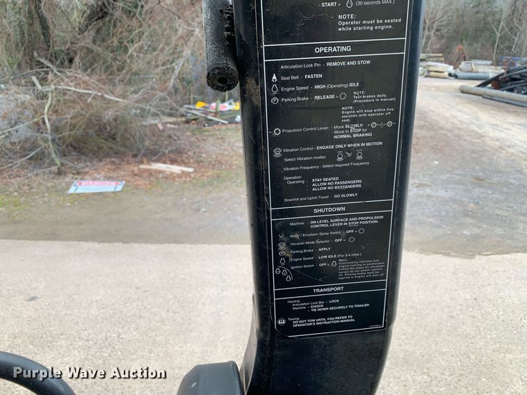 image for item DM7742 2005 Ingersoll Rand  SD100D single drum vibratory roller