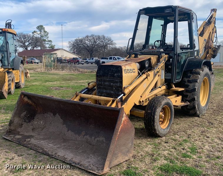 image for item DM7745 Ford 555C backhoe