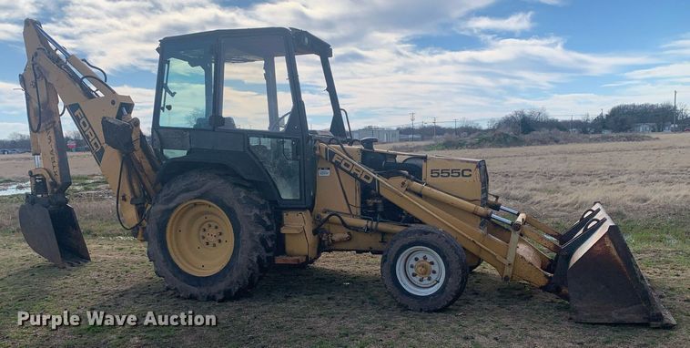 image for item DM7745 Ford 555C backhoe