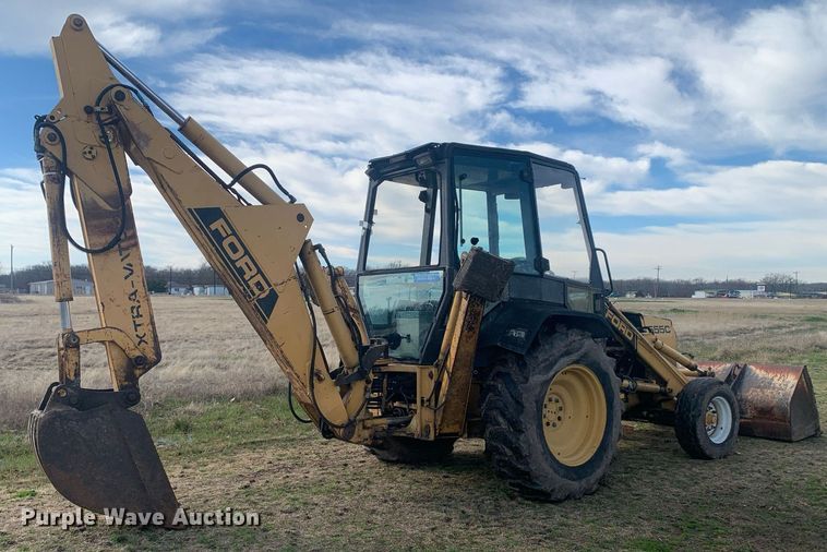 image for item DM7745 Ford 555C backhoe