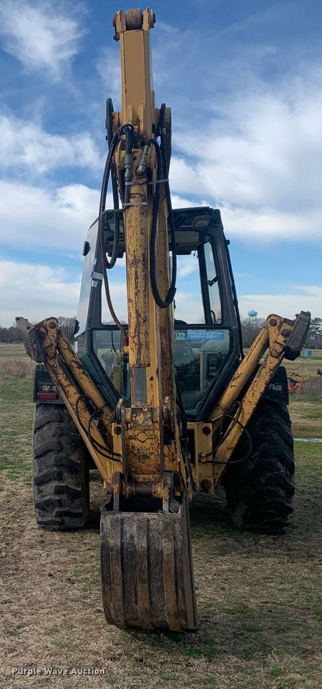 image for item DM7745 Ford 555C backhoe