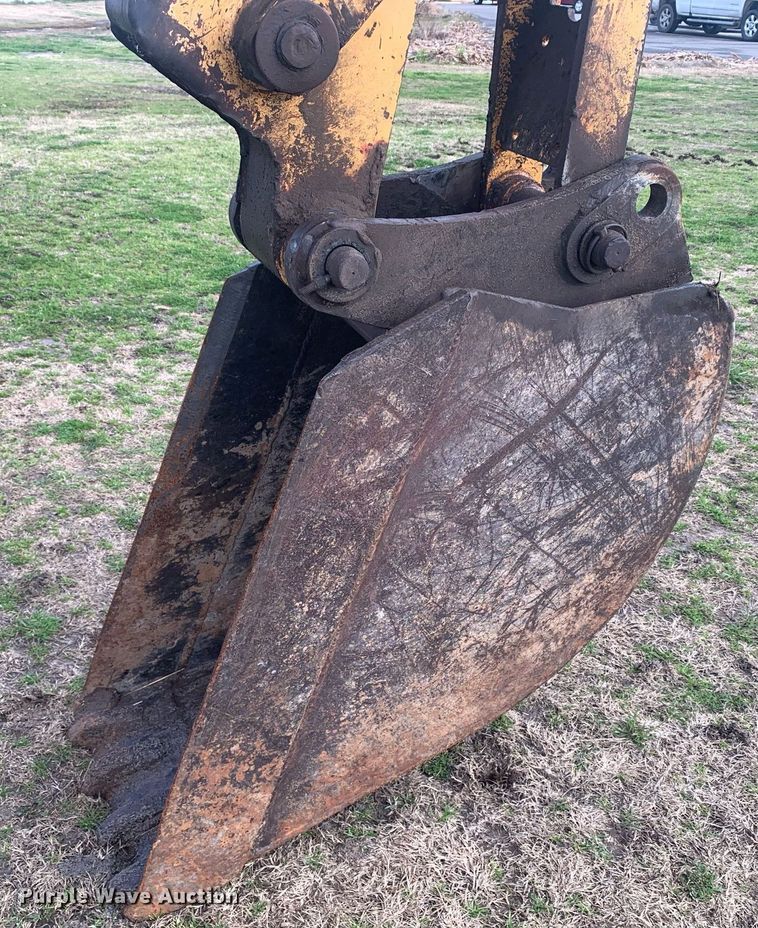 image for item DM7745 Ford 555C backhoe