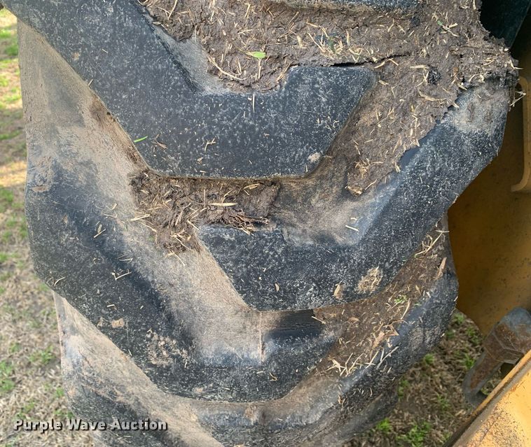 image for item DM7745 Ford 555C backhoe