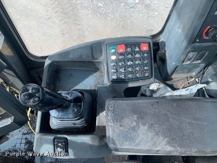 image for item DM7746 2015 John Deere 644K wheel loader