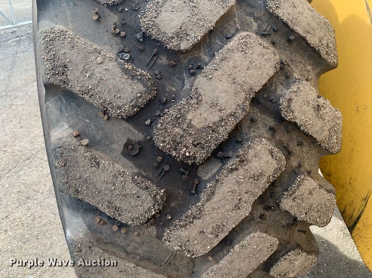 image for item DM7746 2015 John Deere 644K wheel loader