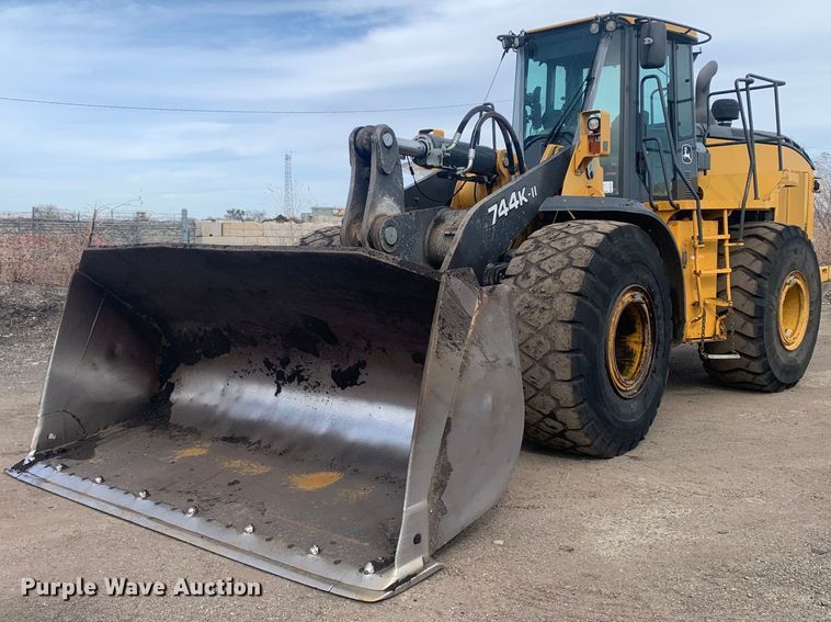 image for item DM7747 2017 John Deere 744K II wheel loader