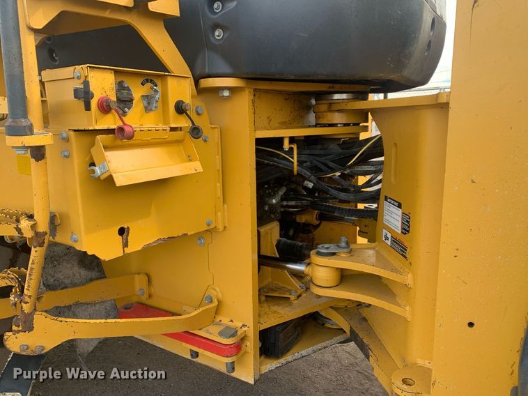 image for item DM7747 2017 John Deere 744K II wheel loader