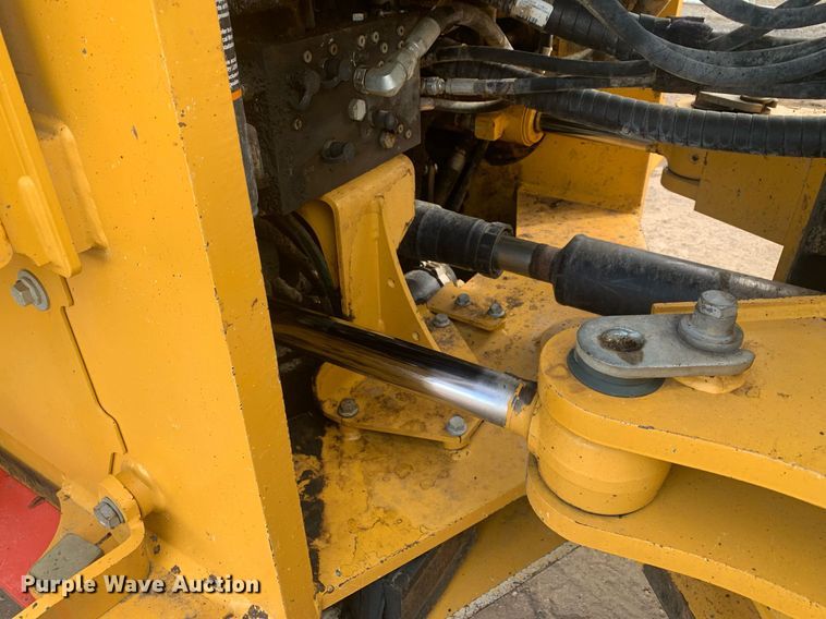 image for item DM7747 2017 John Deere 744K II wheel loader